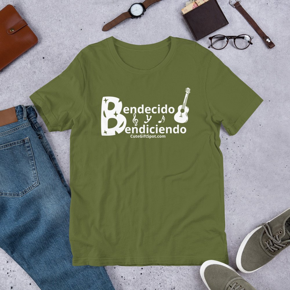 Bendecido y Bendiciendo Camiseta Unisex t-shirt - Image 3
