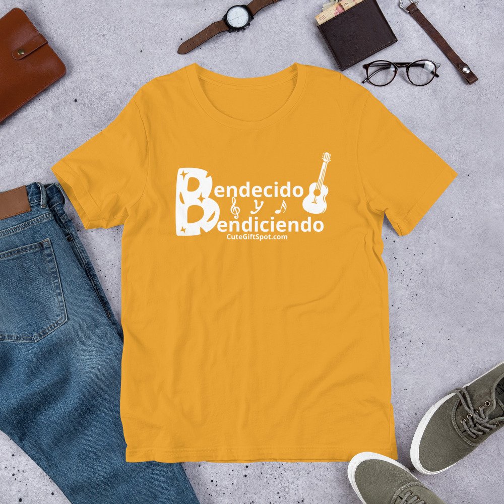 Bendecido y Bendiciendo Camiseta Unisex t-shirt - Image 6